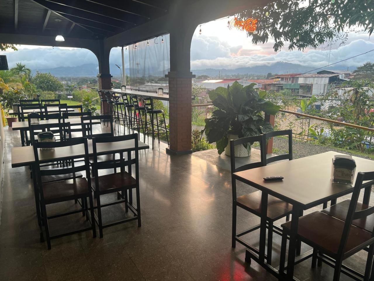 Casa Eva Lodging Costa Rica San Isidro De El General المظهر الخارجي الصورة